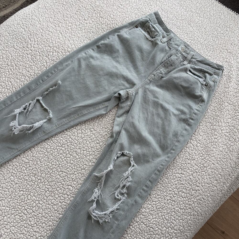 American Eagle Strigid Mom Jeans Cement Gray Denim Womens Size 4